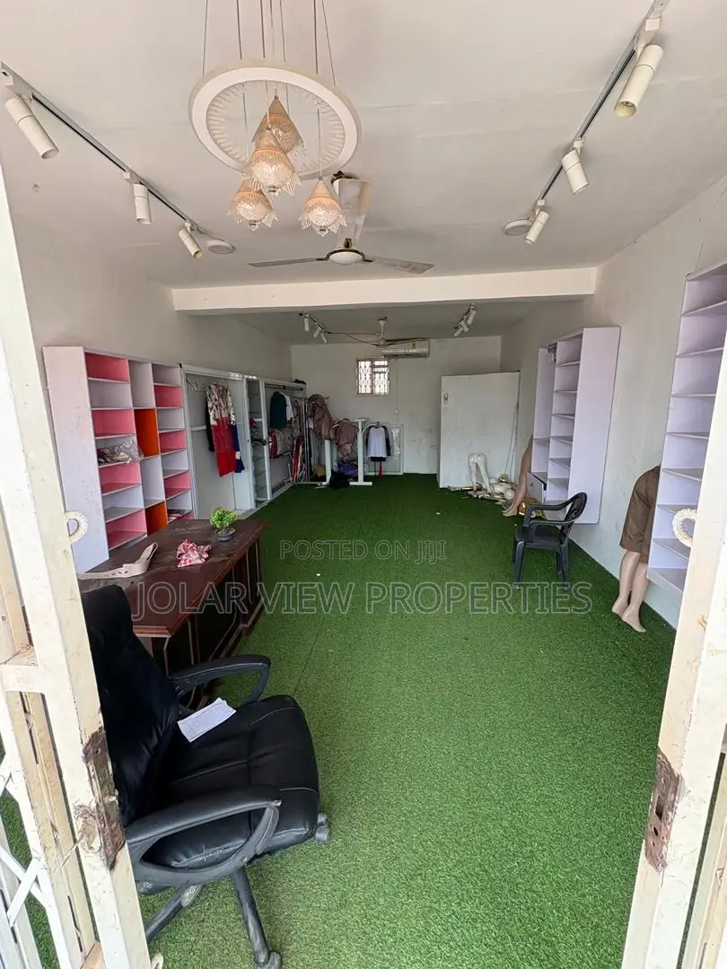 Shop for Rent in Tseaddo