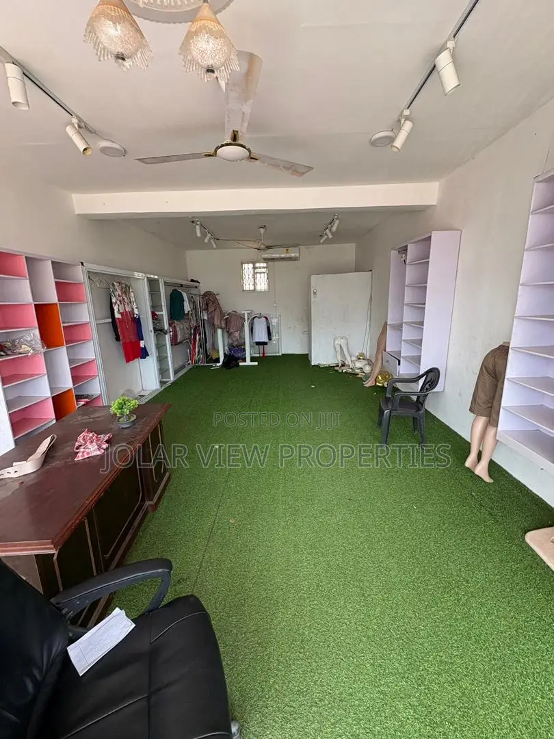 Shop for Rent in Tseaddo