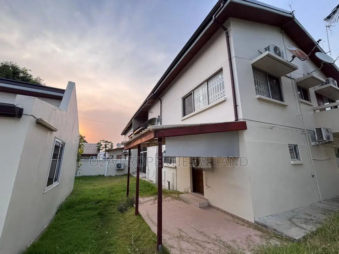 4bdrm House in Cantonments, Acquinas for rent in Acquinas