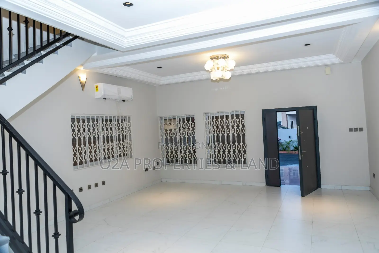 4bdrm House in Cantonments, Acquinas for rent in Acquinas