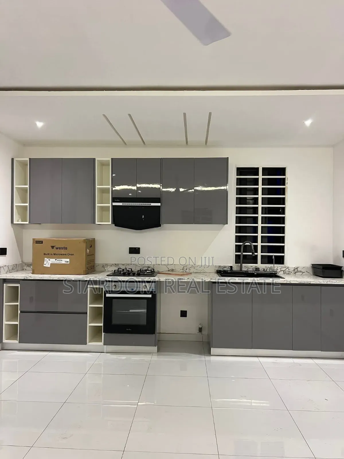 2bdrm Apartment in Adjiringanor, East Legon for rent in East Legon