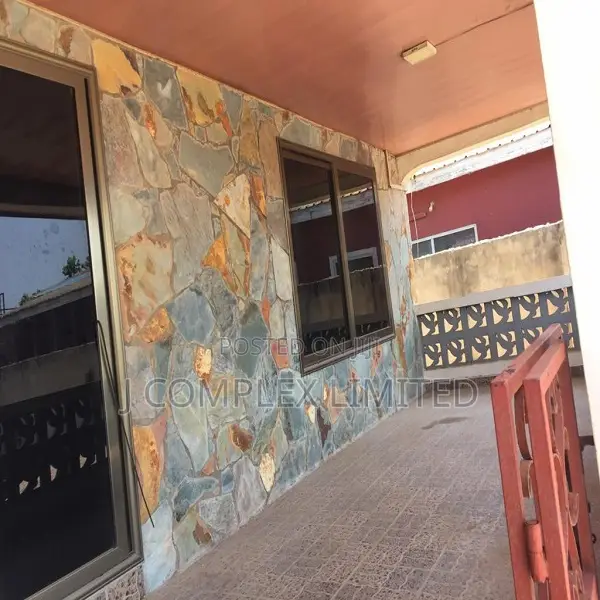 1bdrm Apartment in Trade Fair for rent in Trade Fair