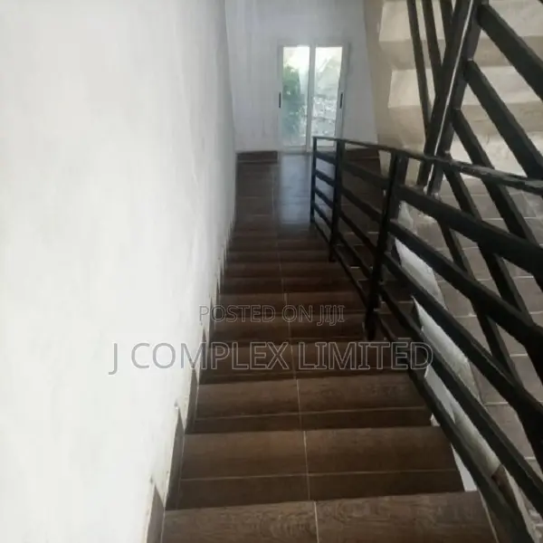 1bdrm Apartment in Coffee Shop Area for rent in Coffee Shop Area