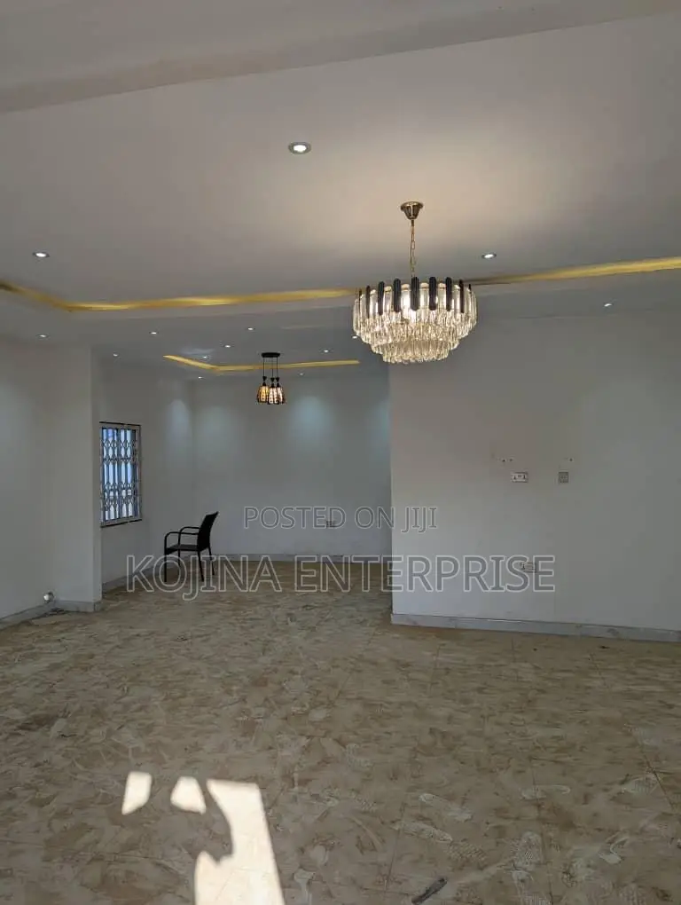 4bdrm House in Kronum Angel Adonko, Kumasi Metropolitan for sale in Kumasi Metropolitan