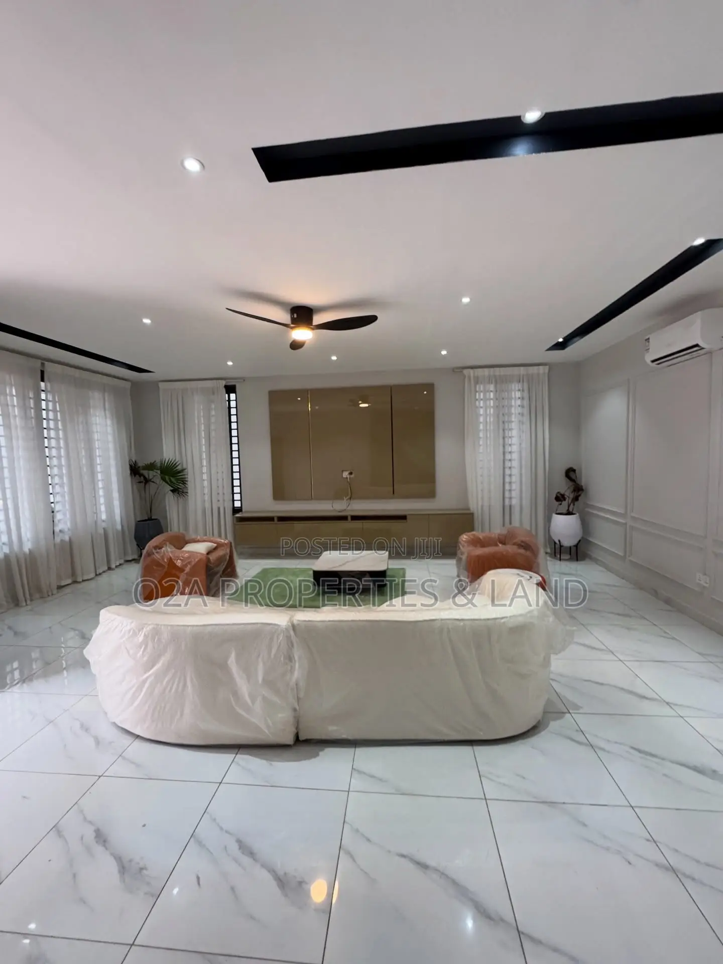 4bdrm House in Lakeside Estate for sale in Lake Side Estate