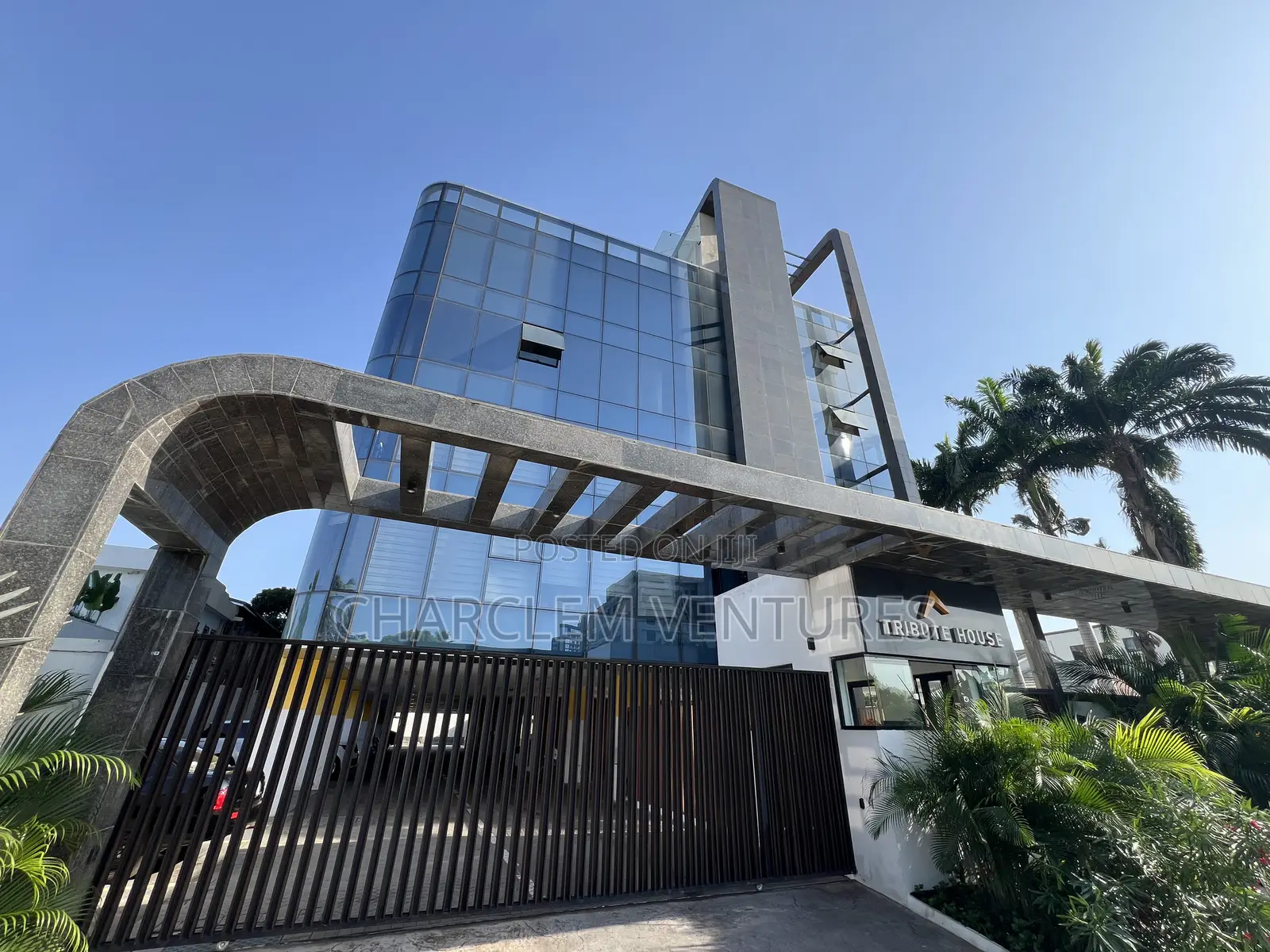 Furnished 2bdrm Apartment for sale in Airport Residential Area