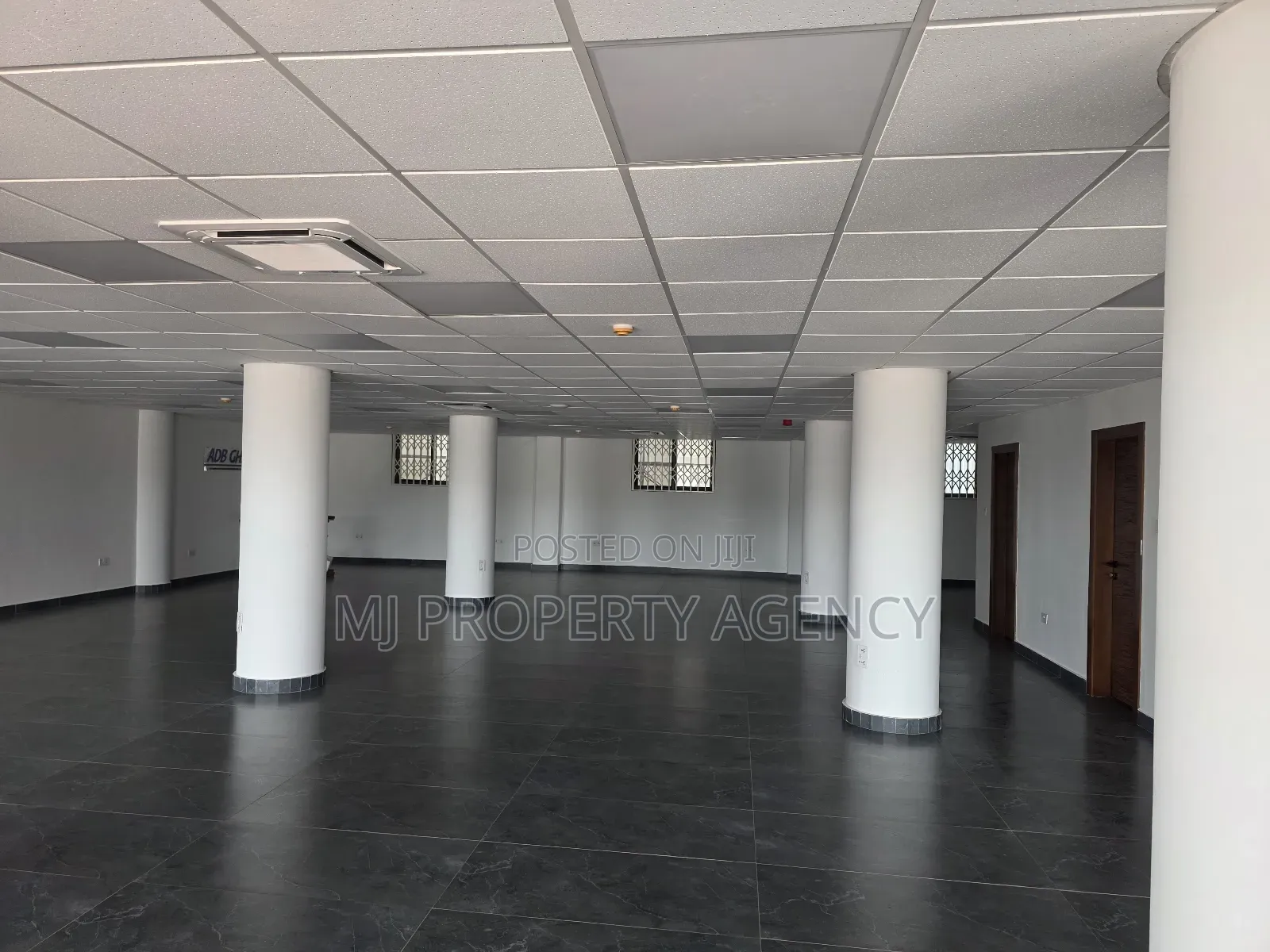 200 400 SQM Showroom/ Office Space in Kumasi Metropolitan