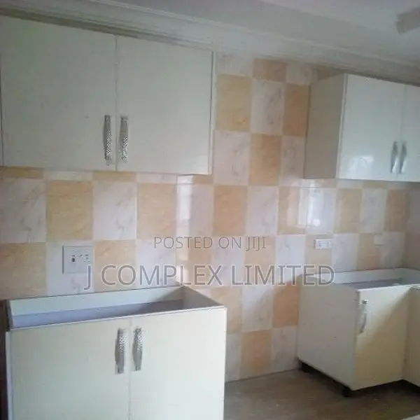 3bdrm Apartment in Estates for rent in Estates