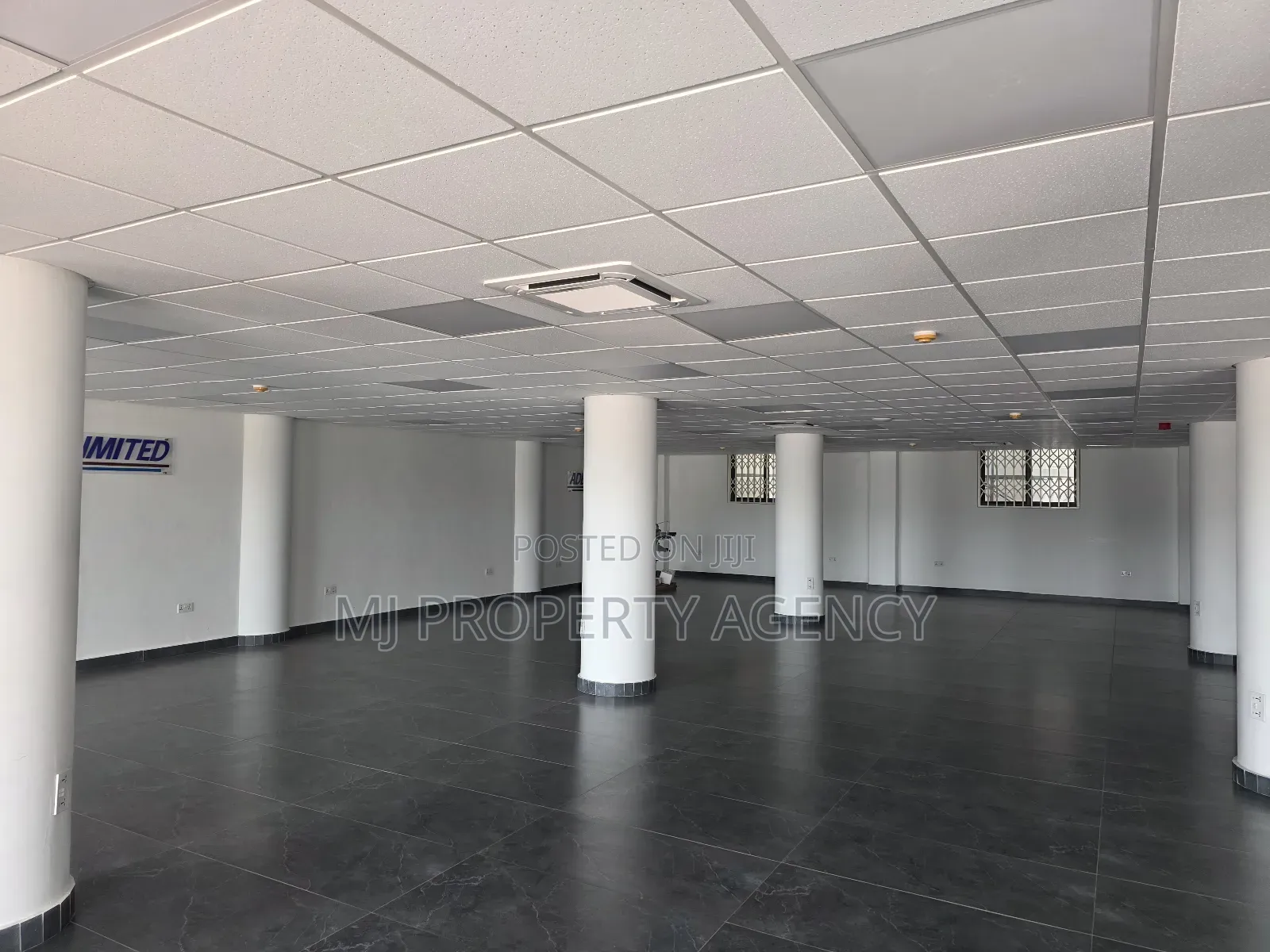 290 SQM Showroom/ Office at Kumasi in Kumasi Metropolitan