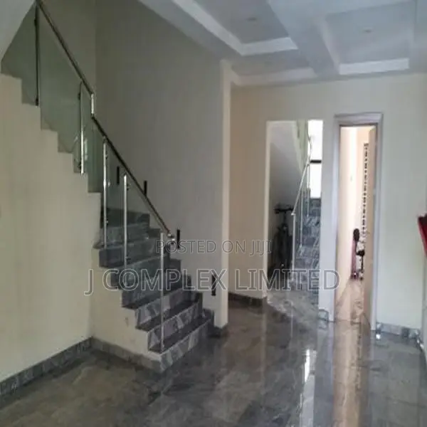 4bdrm House in Trade Fair for rent in Trade Fair