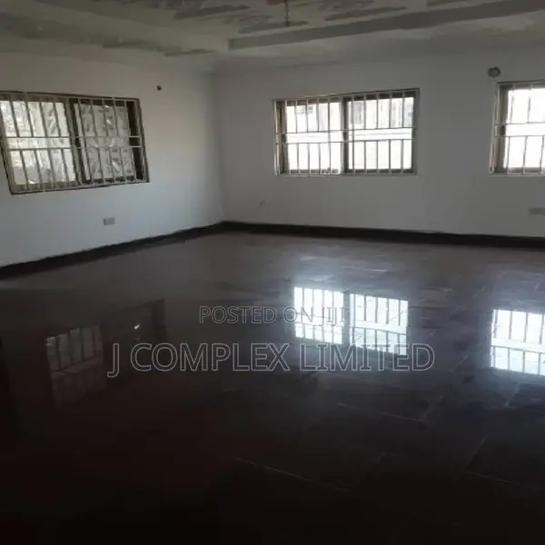 4bdrm House in Trade Fair for sale in Trade Fair