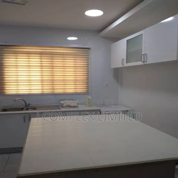 5bdrm House in Trade Fair for sale in Trade Fair