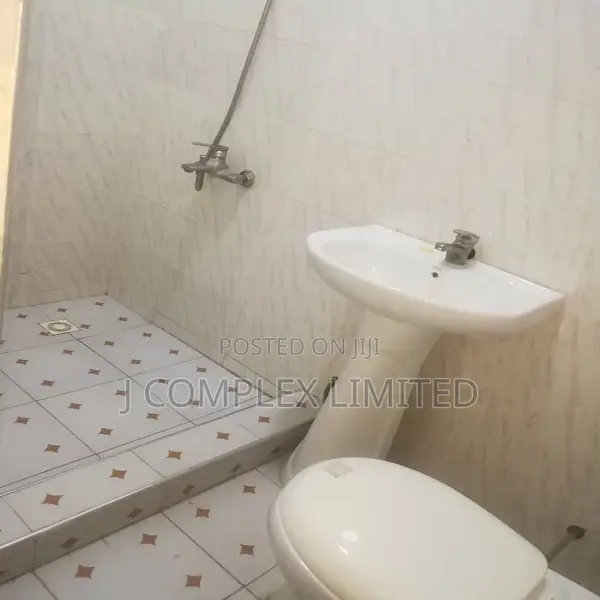 1bdrm Apartment in Trade Fair for rent in Trade Fair