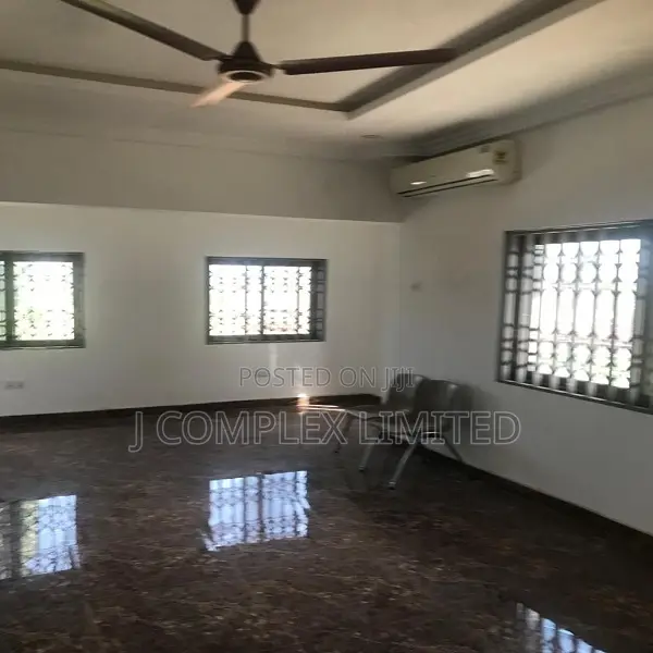 4bdrm House in MTN Area for rent in MTN Area