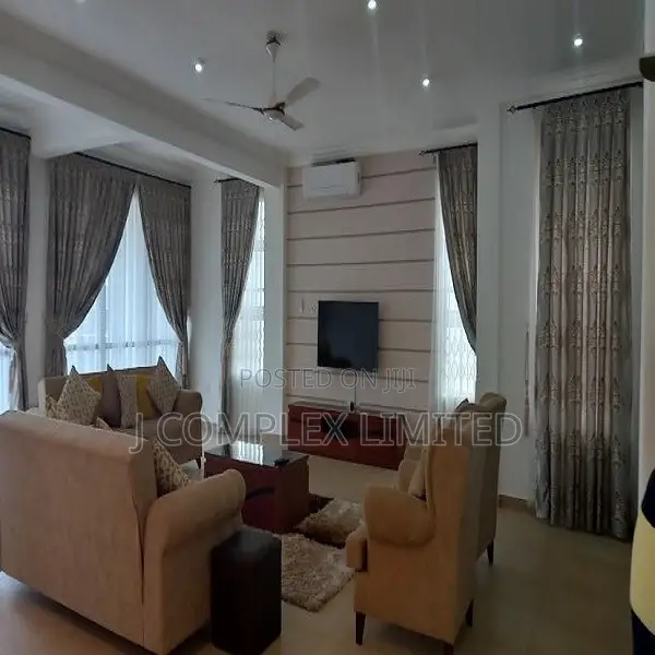 5bdrm House in MTN Area for sale in MTN Area