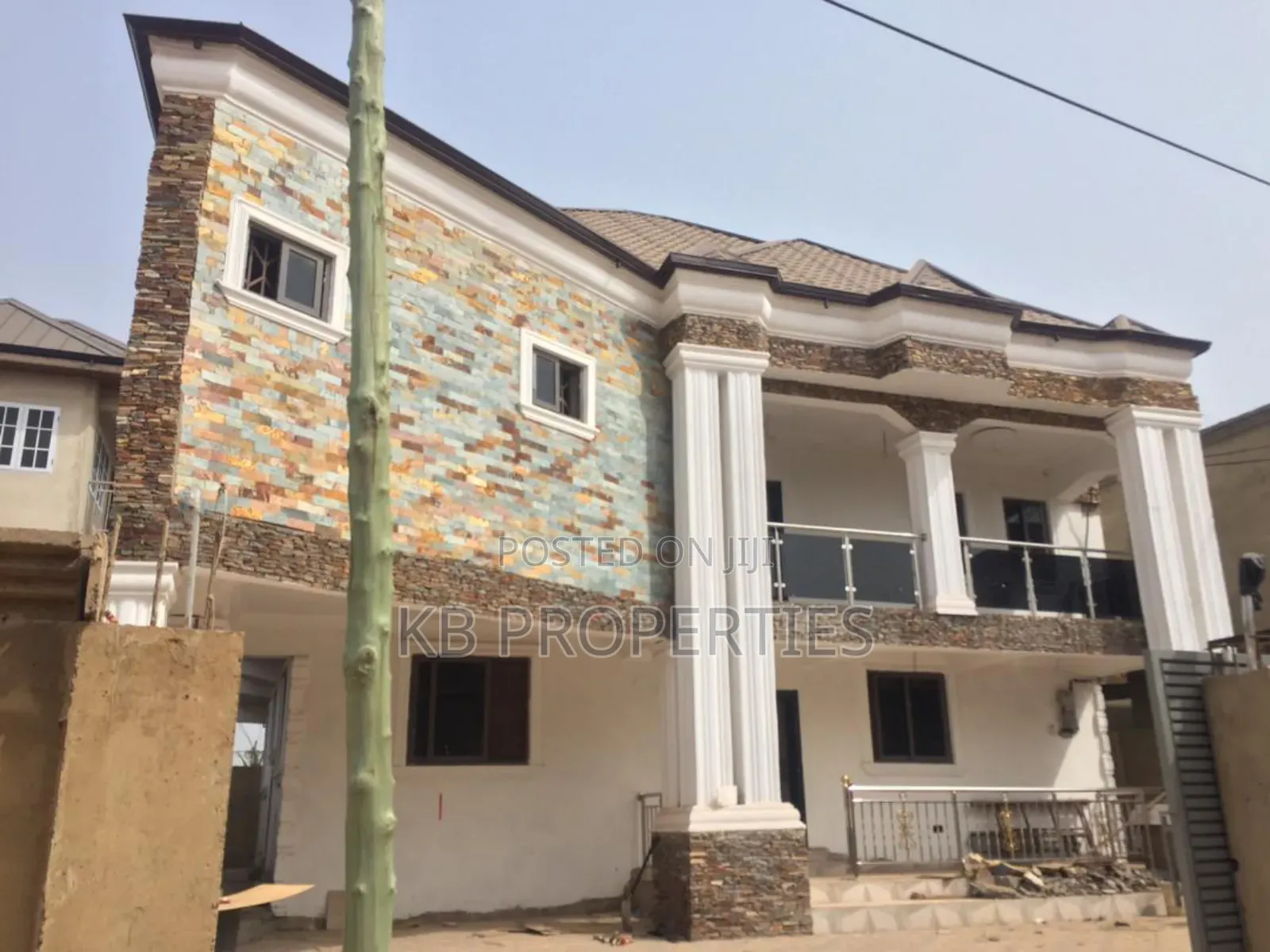 5bdrm House in Kb Properties, Spintex for rent in Spintex