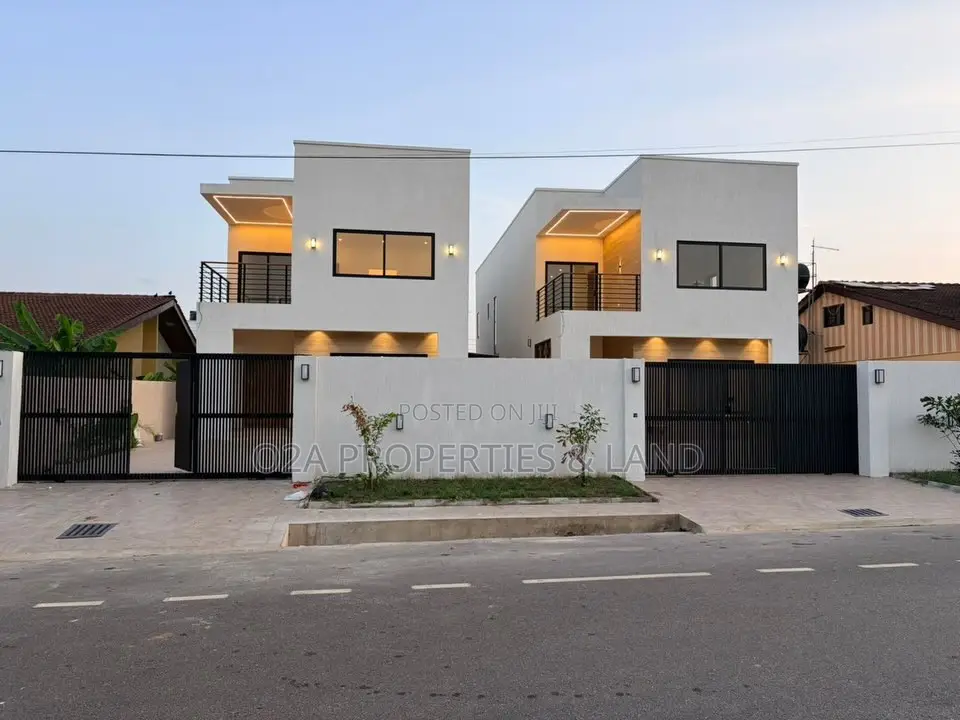 4bdrm House in Spintex, Baatsona Total for sale in Baatsona Total