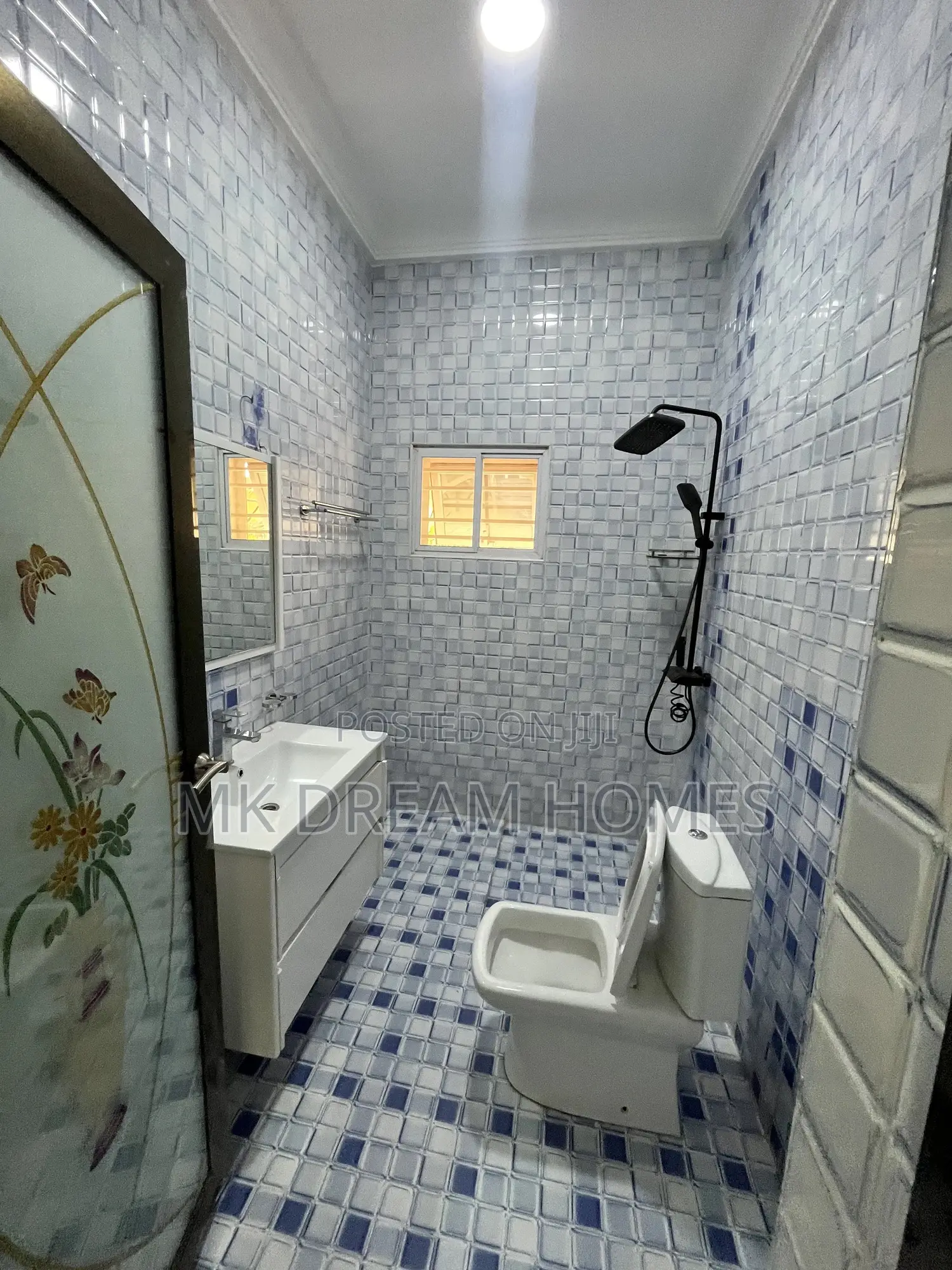 3bdrm House in Paradise Estate for sale in Lake Side Estate