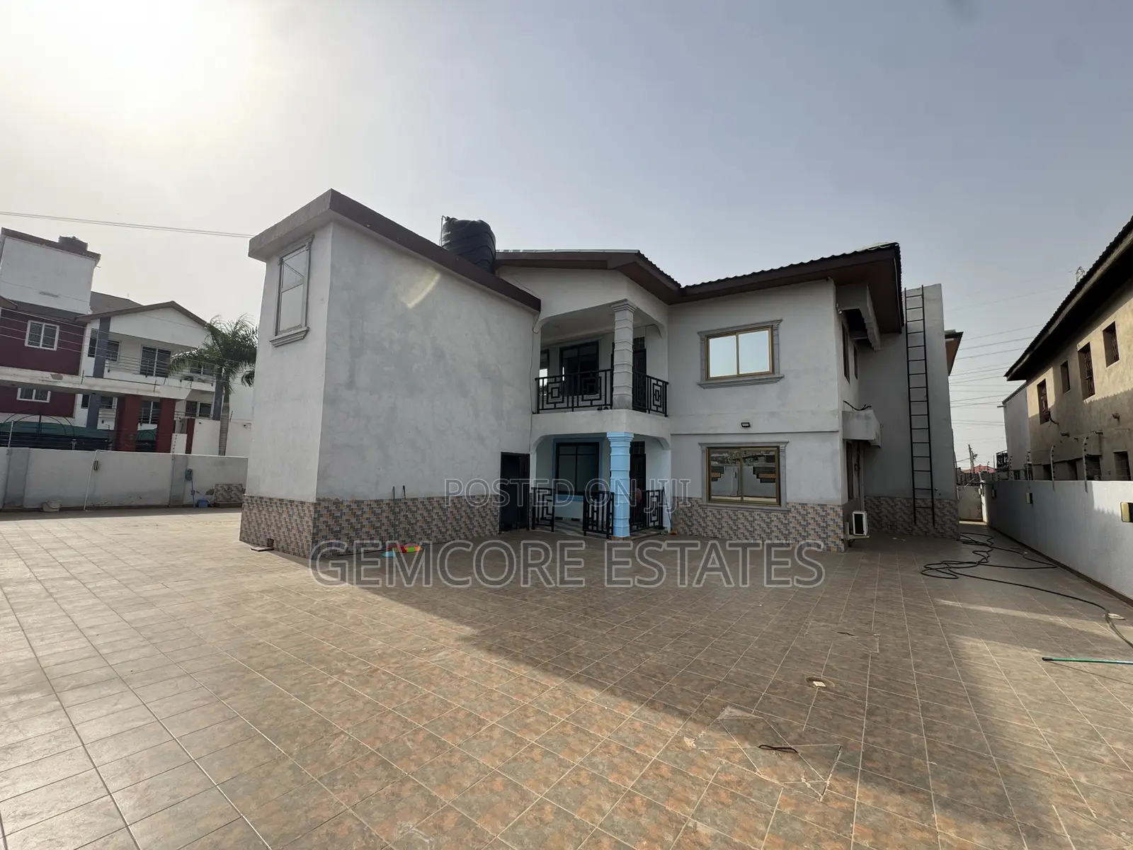 3bdrm Apartment in Trasacco Police, East Legon for rent in East Legon
