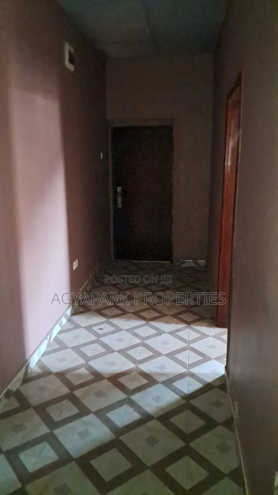 2bdrm Apartment in Doblogono, Amasaman for rent in Amasaman