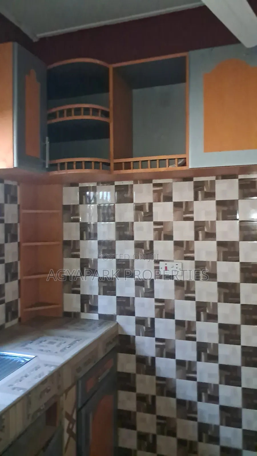 2bdrm Apartment in Doblogono, Amasaman for rent in Amasaman