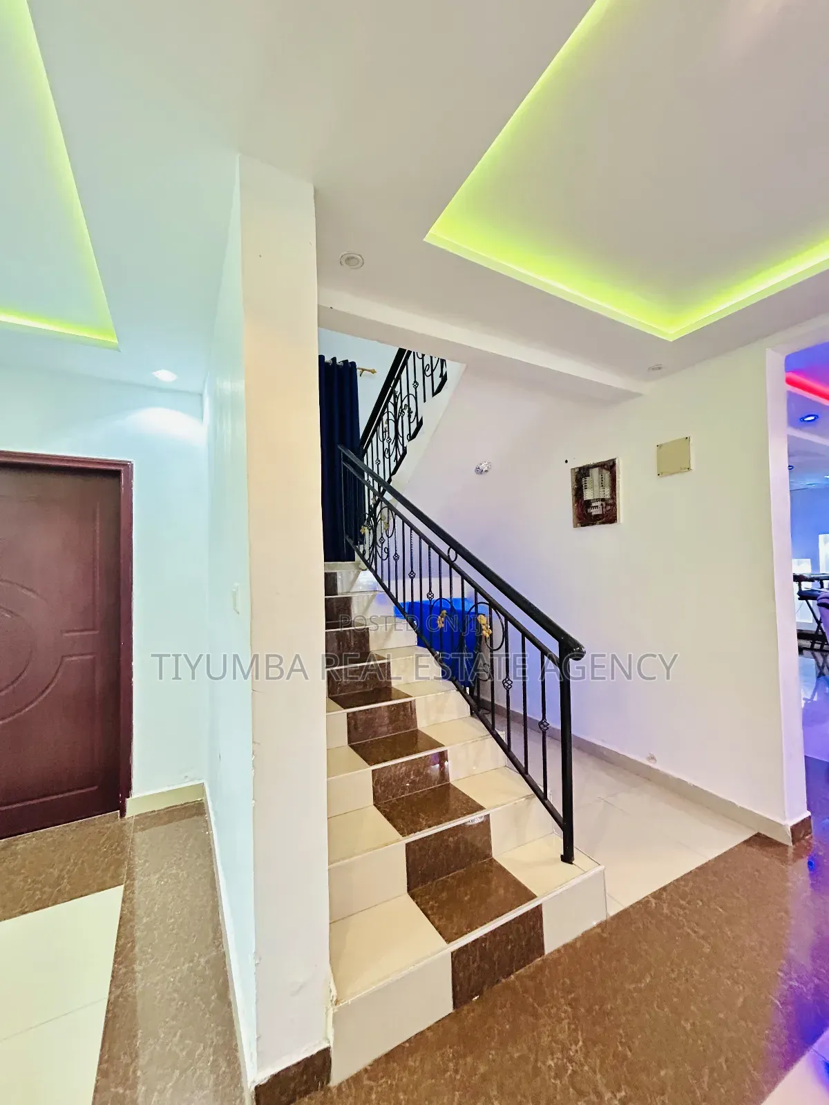 7bdrm House in Tiyumba Real Estate, East Legon for sale in East Legon