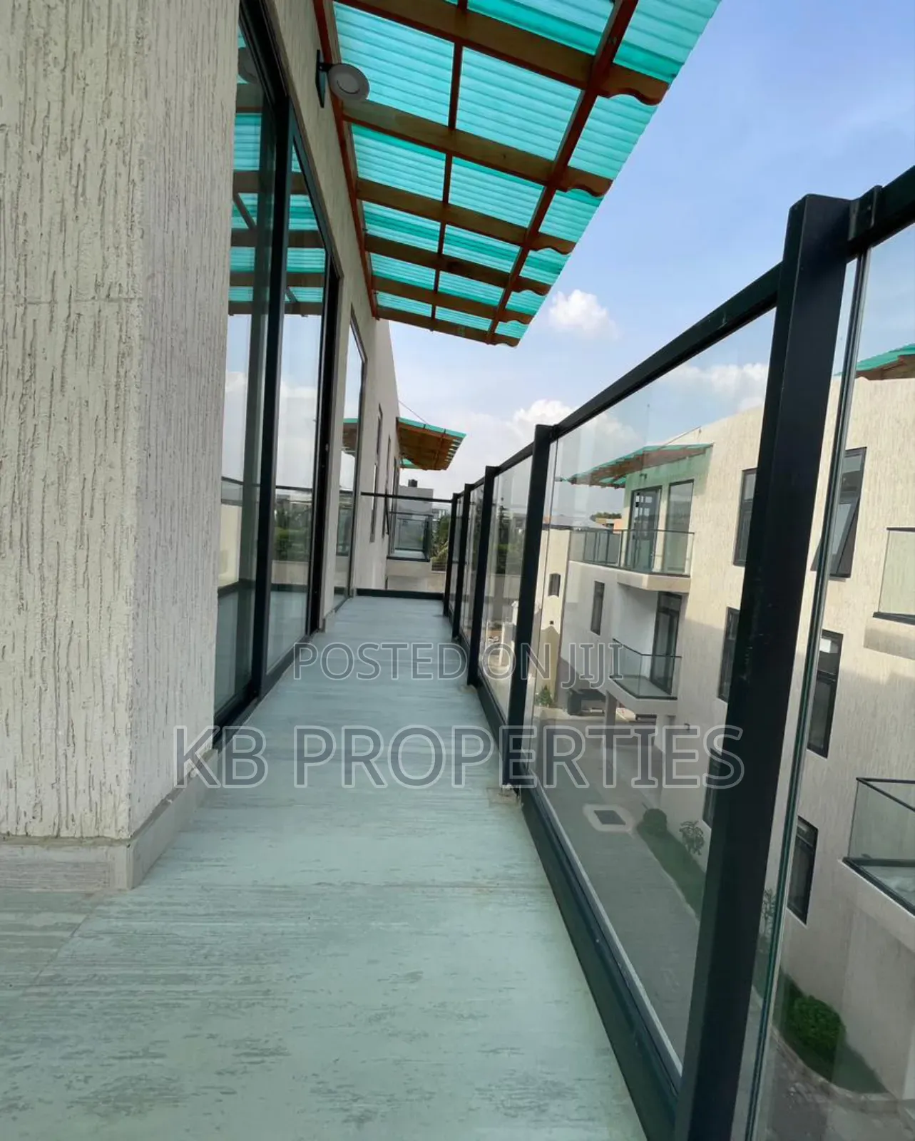 4bdrm Townhouse / Terrace in Kb Properties, East Legon for rent in East Legon