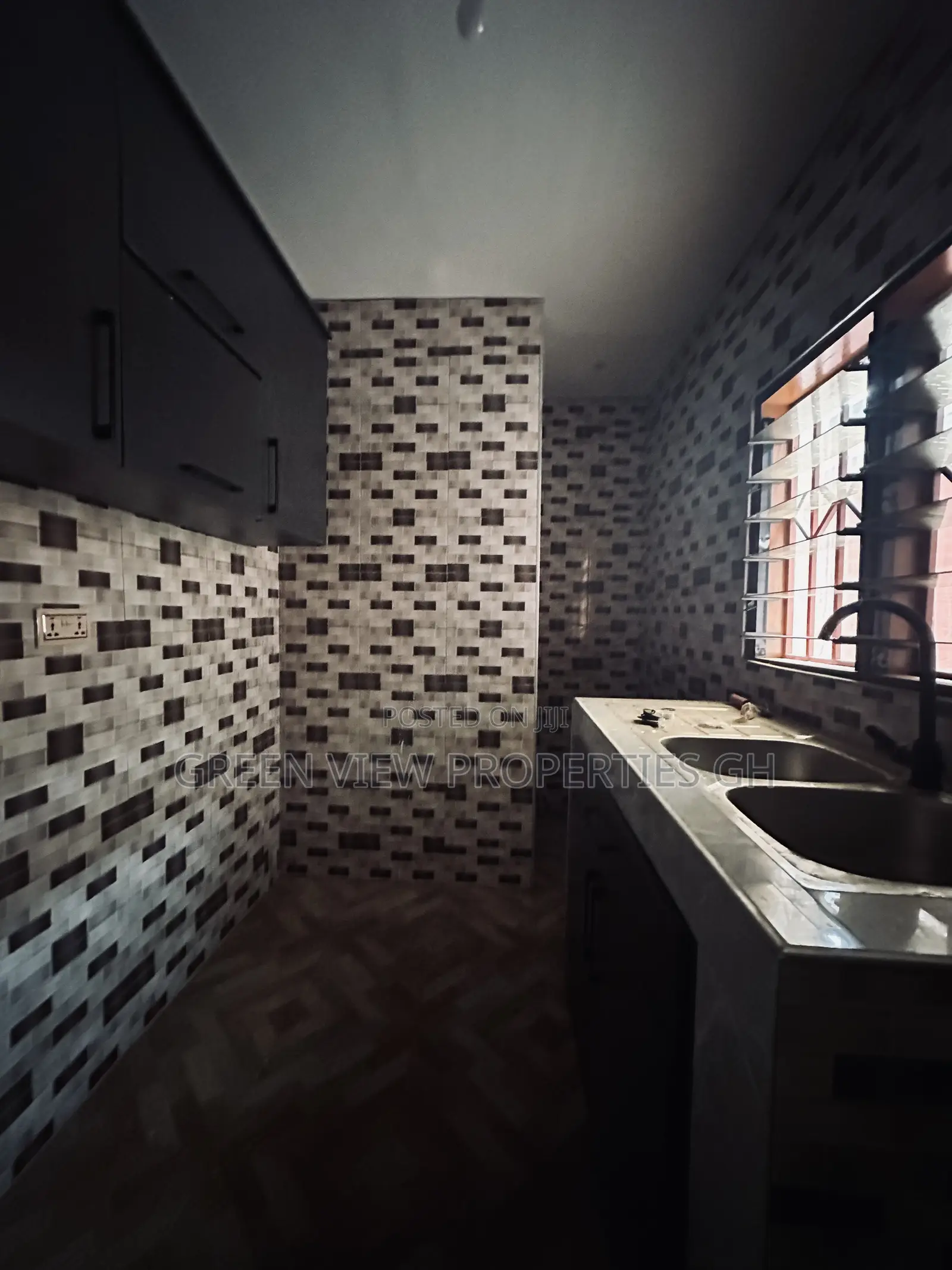1bdrm Room & Parlour in West Hills Mall Area for rent in West Hills Mall Area