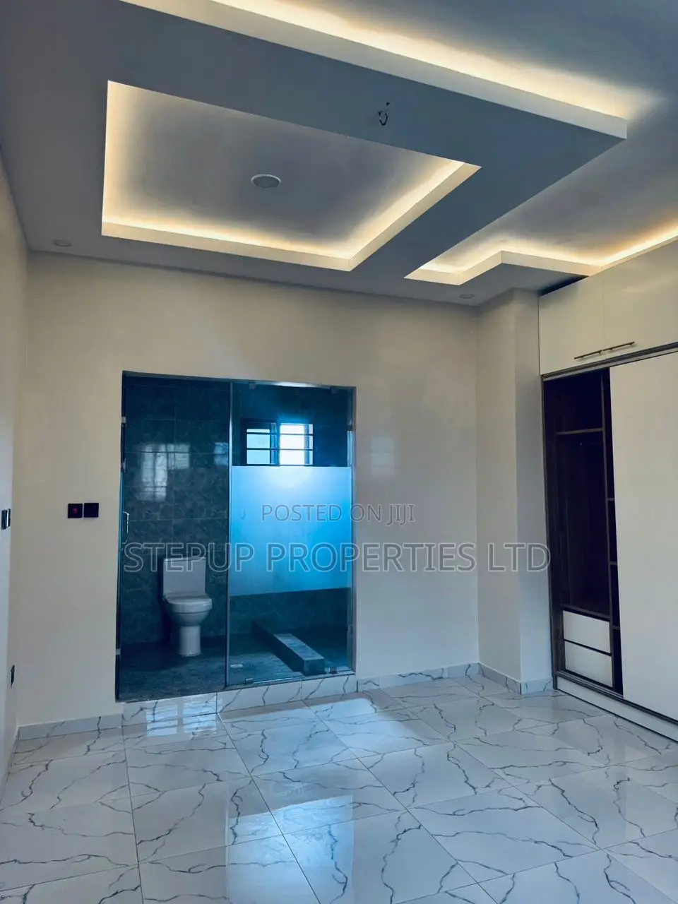 3bdrm Townhouse / Terrace in Lakeside for rent in Lake Side Estate