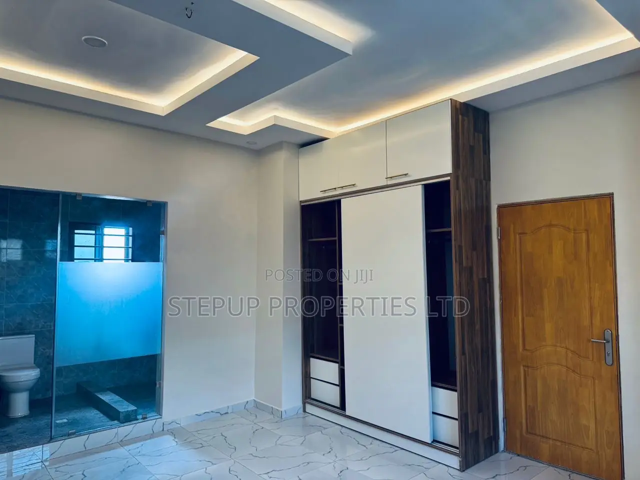 3bdrm Townhouse / Terrace in Lakeside for rent in Lake Side Estate