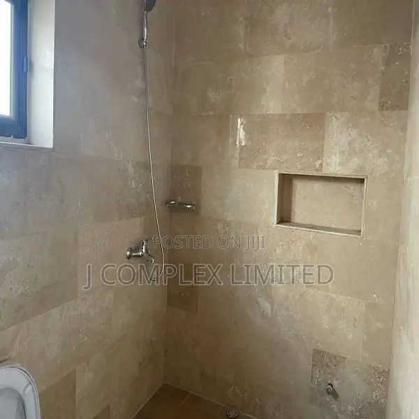 2bdrm Apartment in Nyaniba Estate for rent in Nyaniba Estate