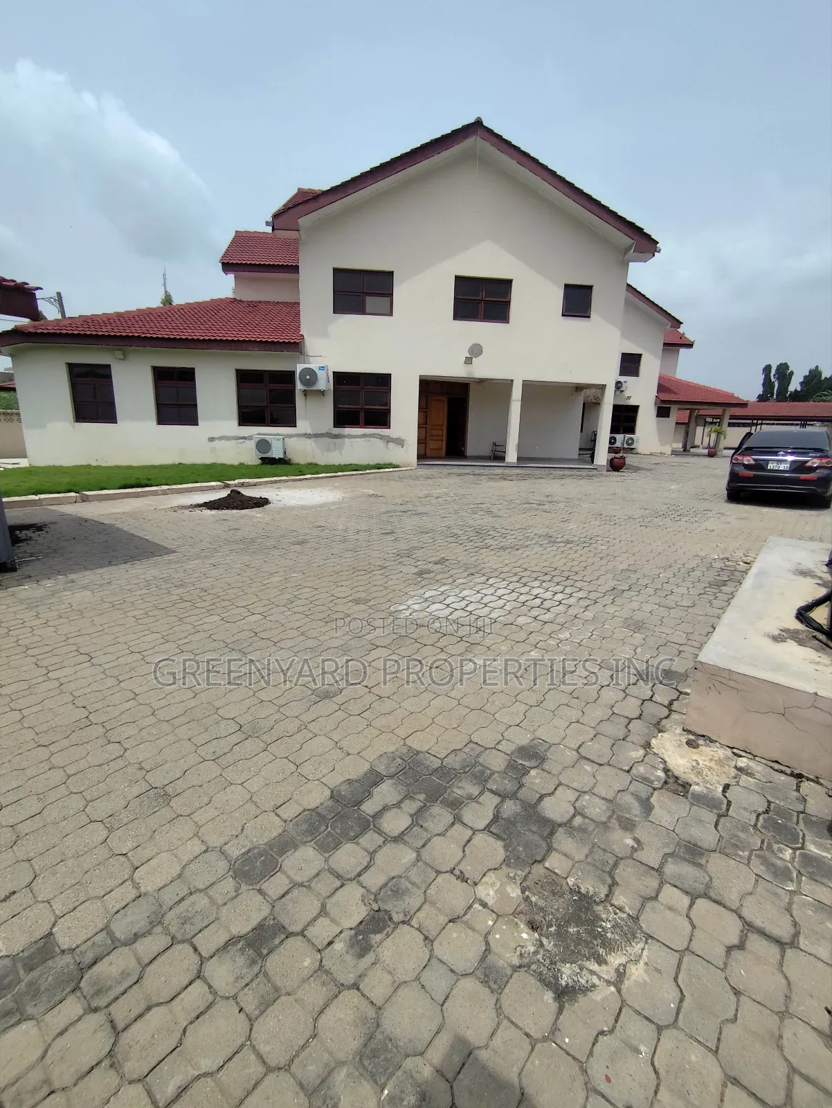 Commercial Space for Rent in Roman Ridge