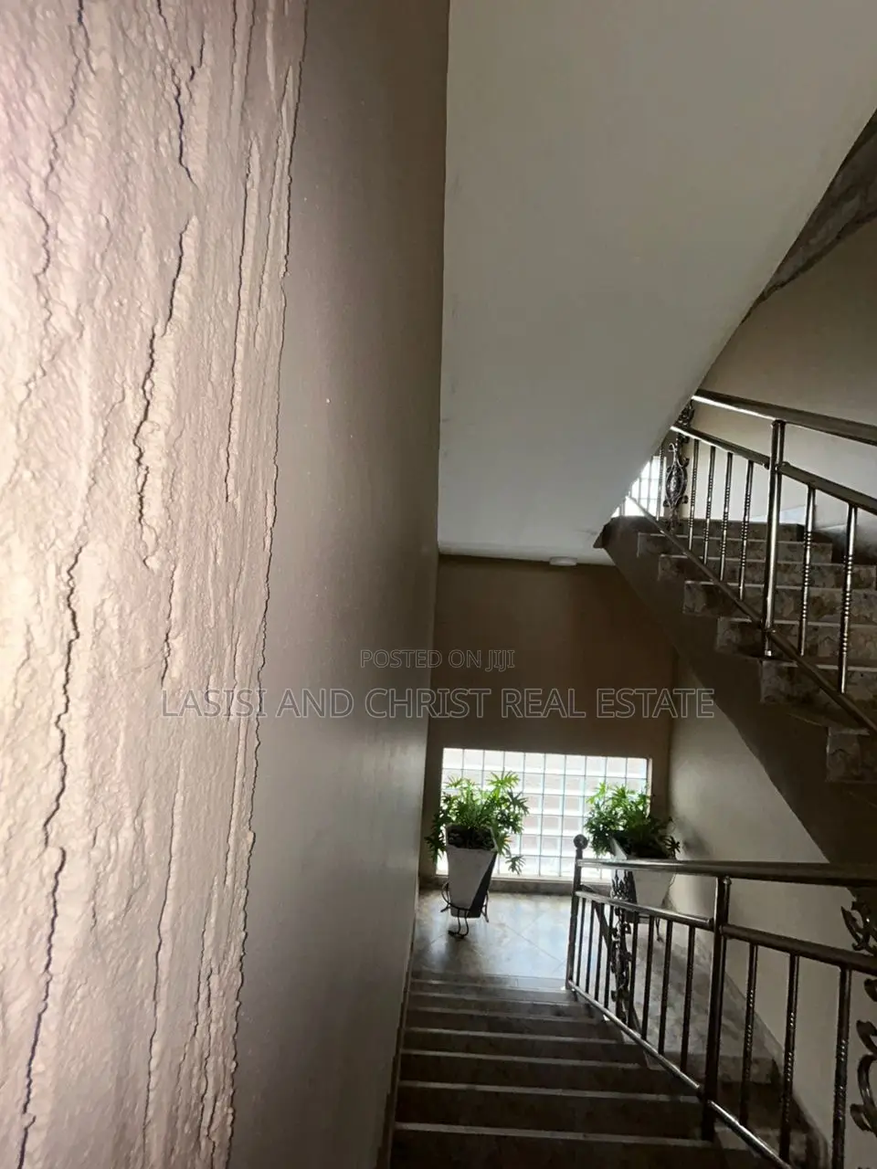 2bdrm Apartment in Lasisi And Christ, Ablekuma for rent in Ablekuma