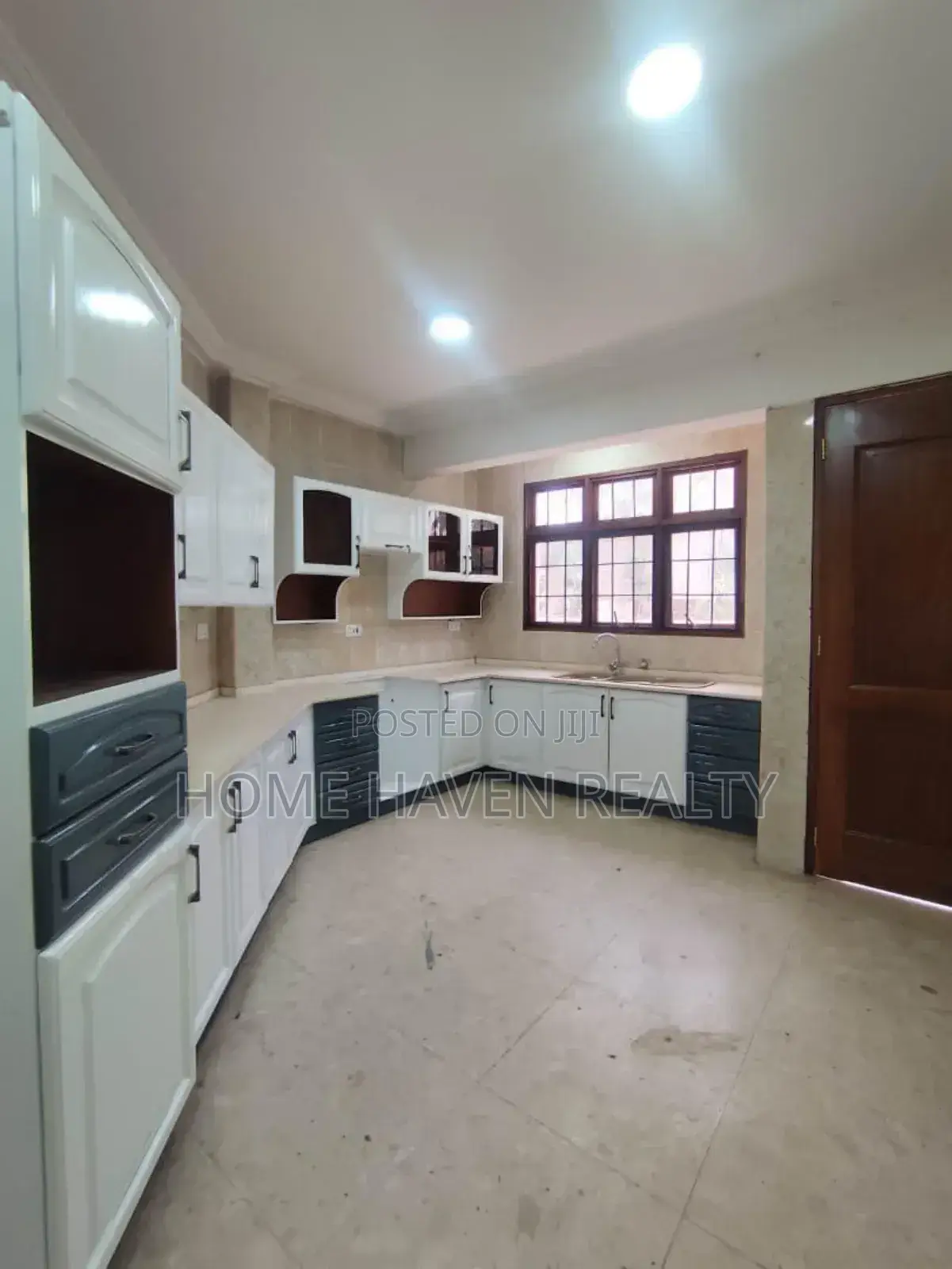 15bdrm House in Roman Ridge for rent in Roman Ridge