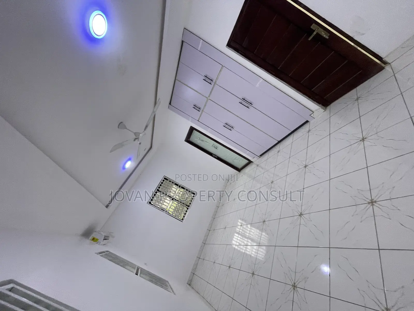 3bdrm House in Ofankor Barrier for sale in Barrier