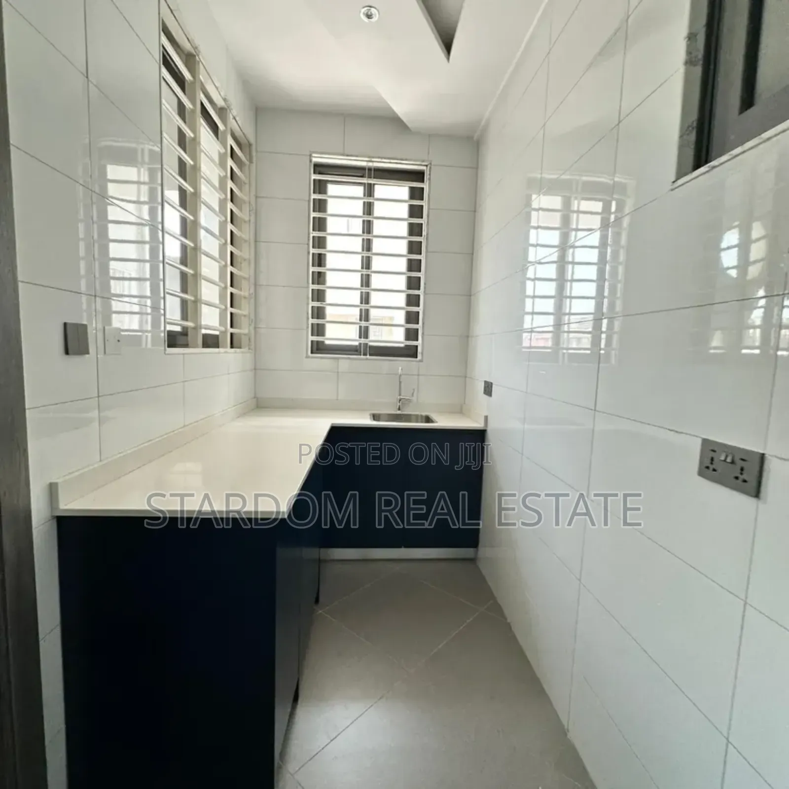 6bdrm Mansion in West Trassaco, East Legon for sale in East Legon