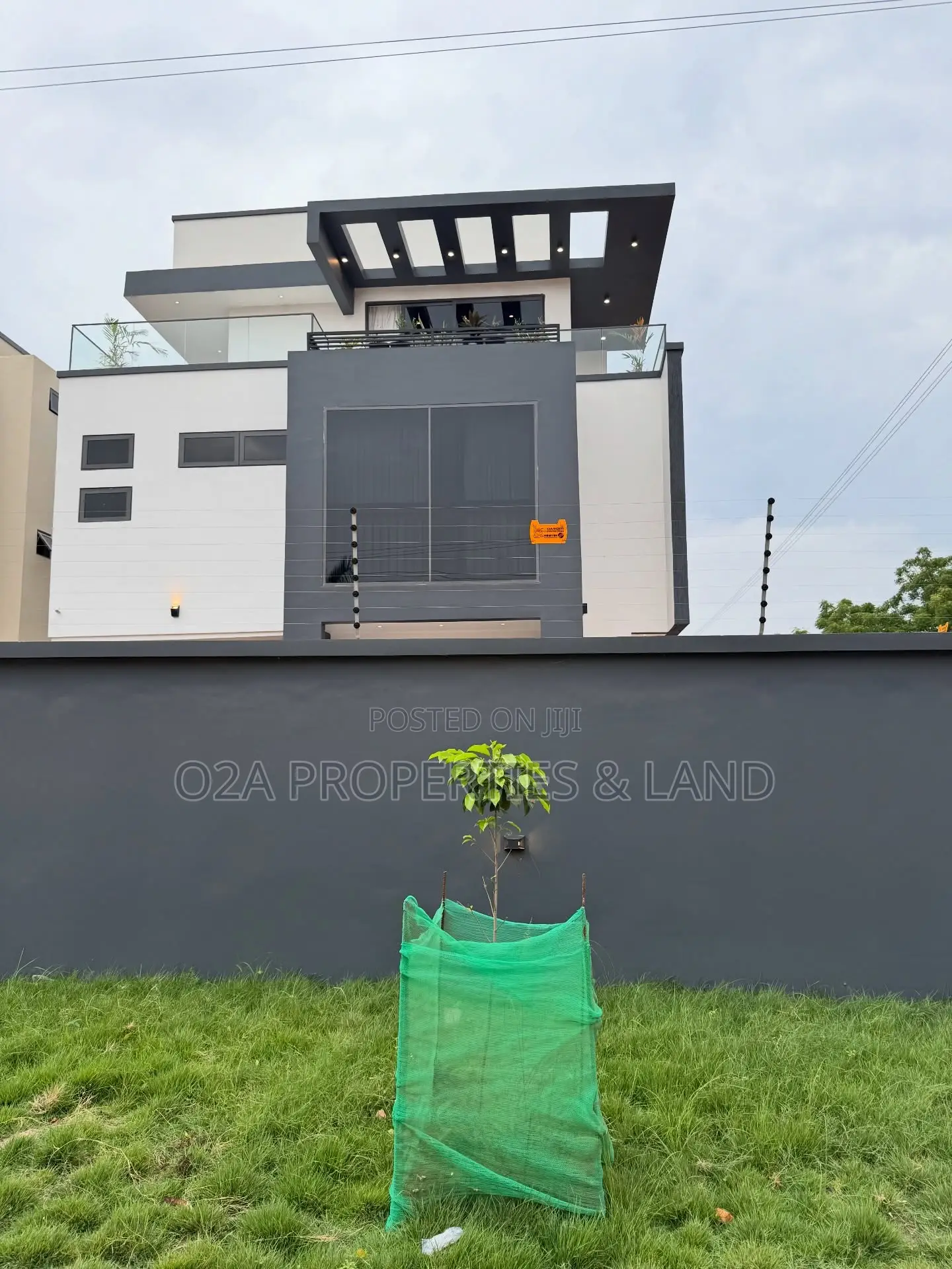 Furnished 3bdrm House in Lakeside Estate for sale in Lake Side Estate