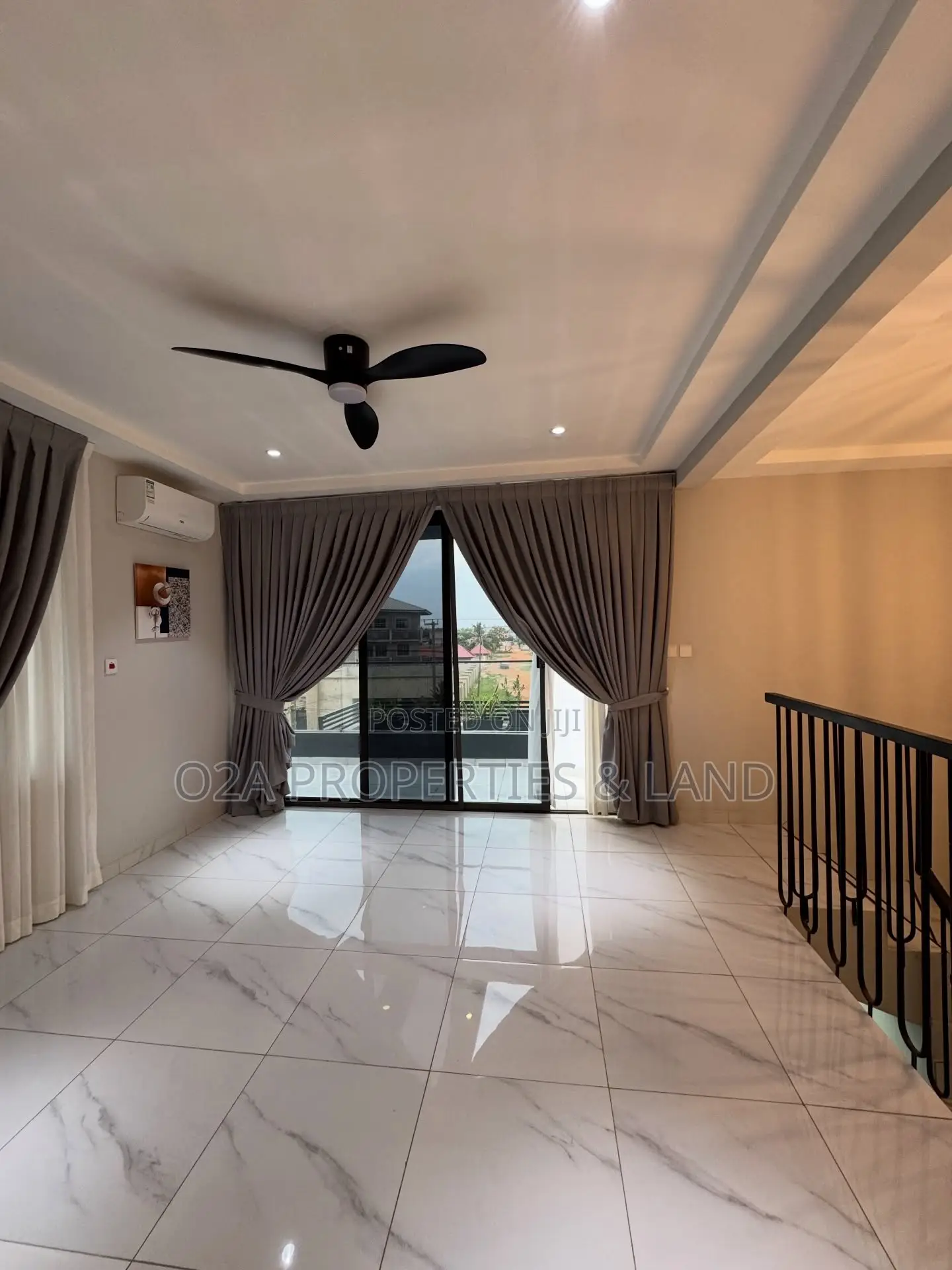 Furnished 3bdrm House in Lakeside Estate for sale in Lake Side Estate