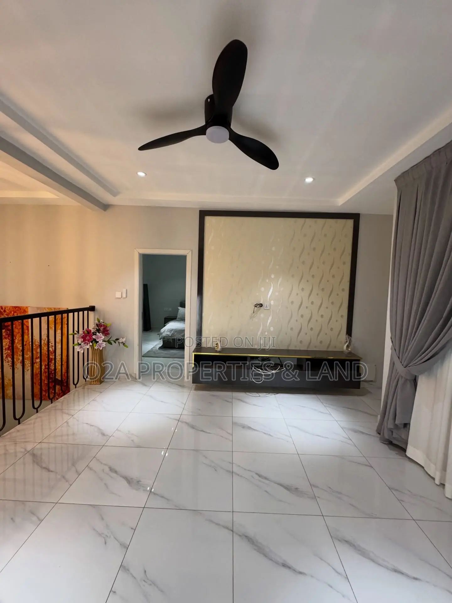 Furnished 3bdrm House in Lakeside Estate for sale in Lake Side Estate
