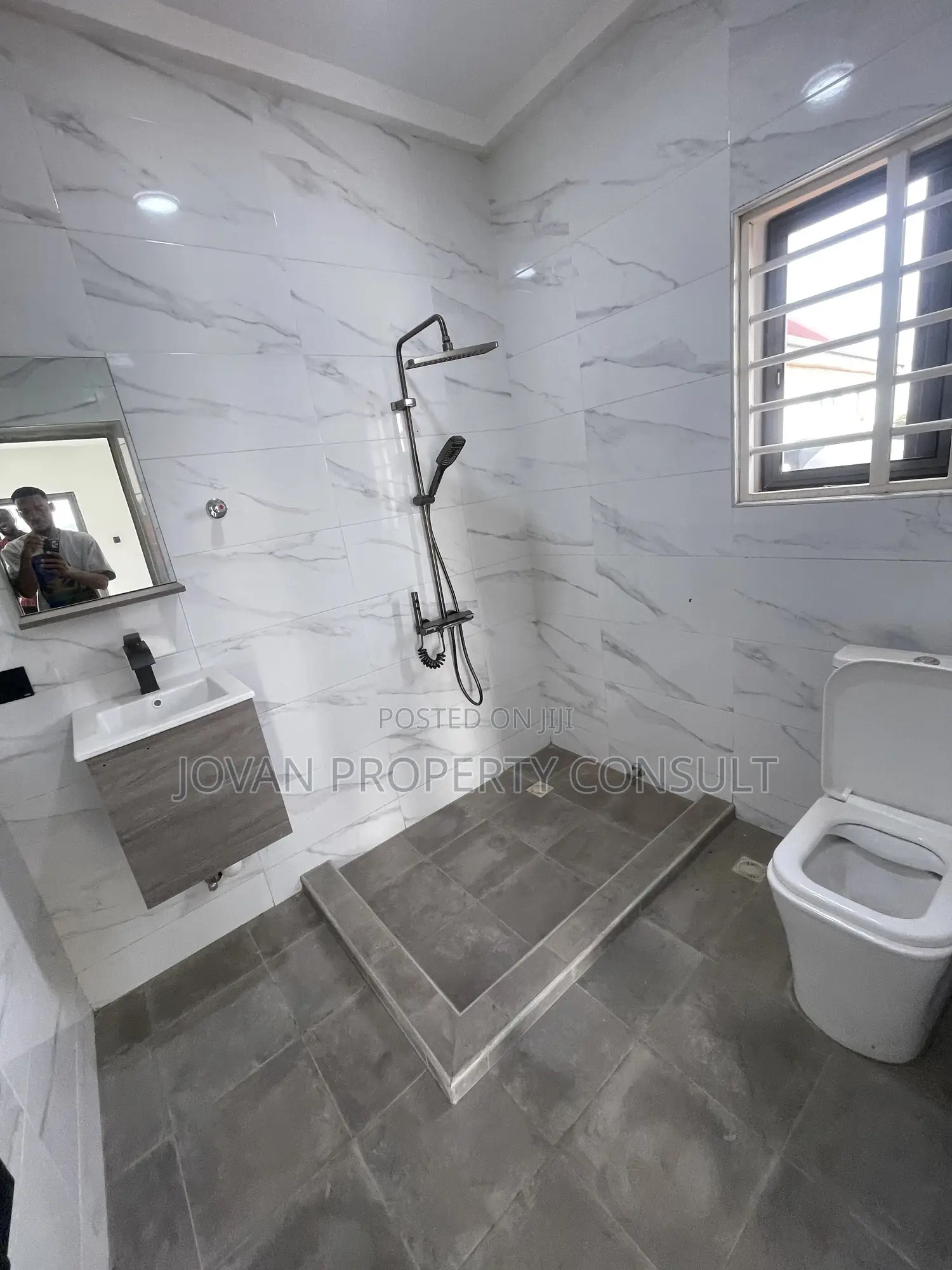4bdrm House in Pokuase Acp for sale in Pokuase