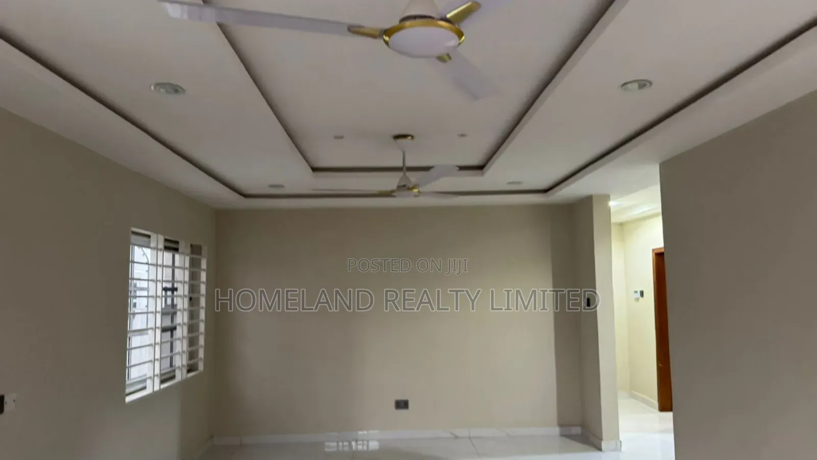 5bdrm Duplex in Tema for sale in Tema Metropolitan