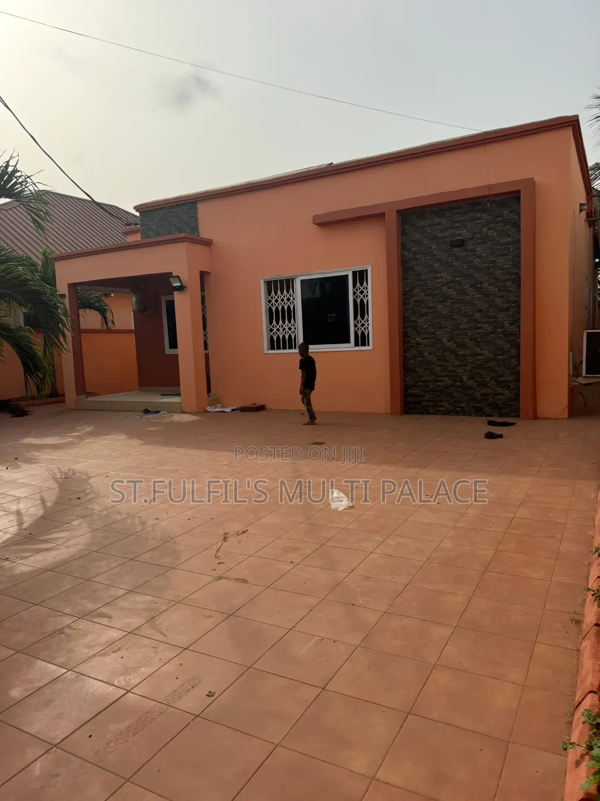 3bdrm House in Lakeside Community 6, East Legon for rent in East Legon