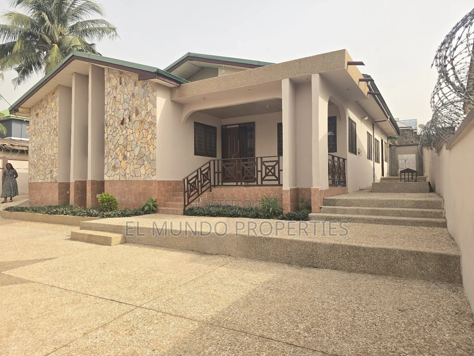 4bdrm House in Nyankyerenyease, Kumasi Metropolitan for sale in Kumasi Metropolitan