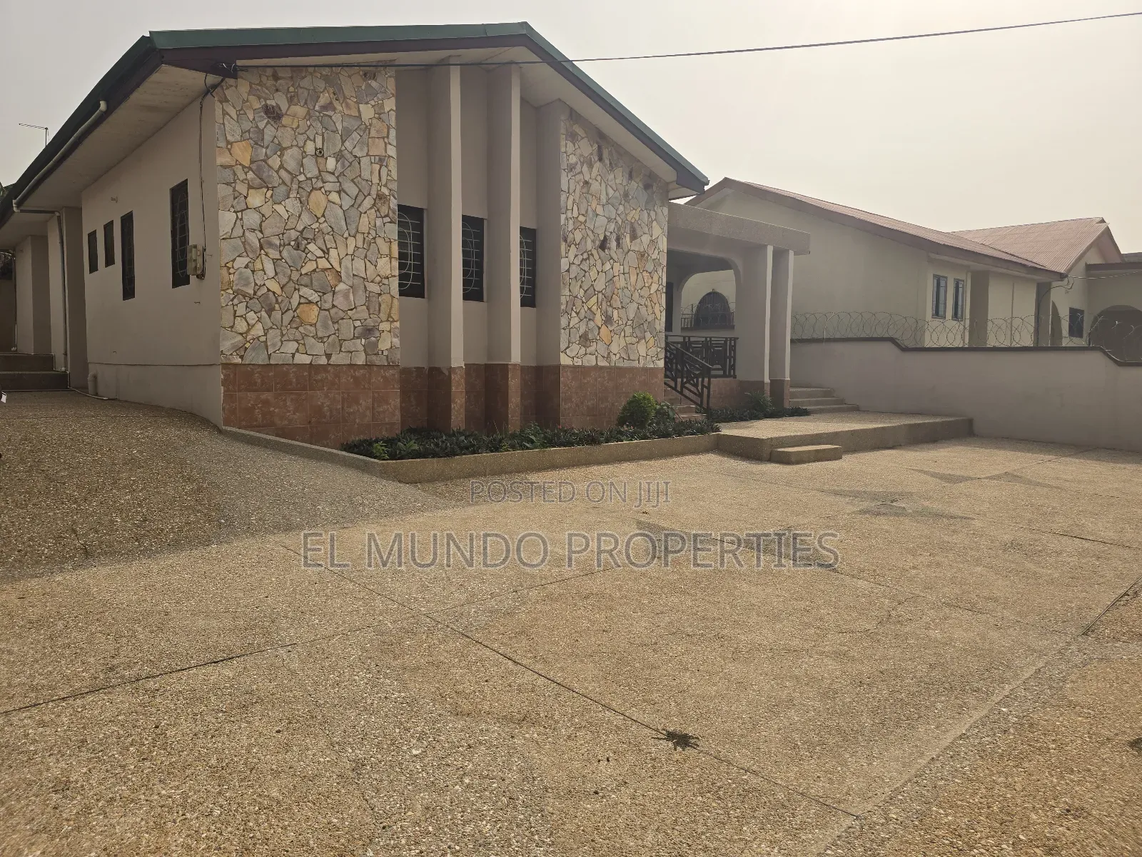 4bdrm House in Nyankyerenyease, Kumasi Metropolitan for sale in Kumasi Metropolitan