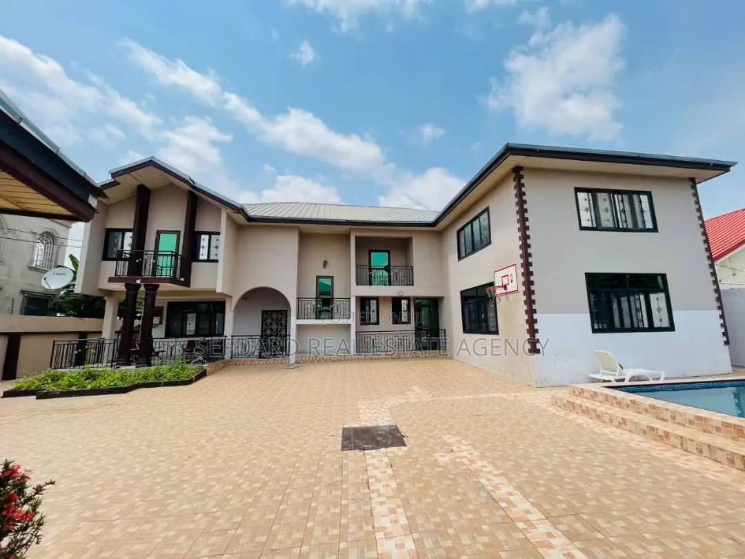 7bdrm Mansion in East Legon for sale in East Legon