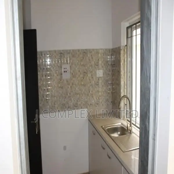 4bdrm House in Osu Ako-Adjei for rent in Osu Ako-Adjei