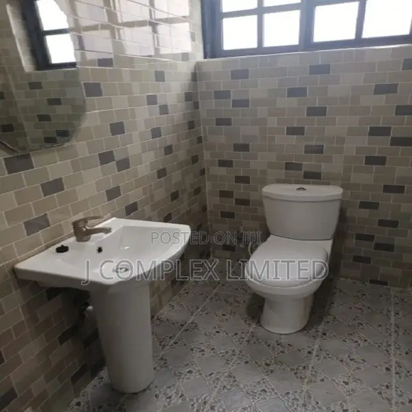 4bdrm House in Nyaniba Estate for rent in Nyaniba Estate