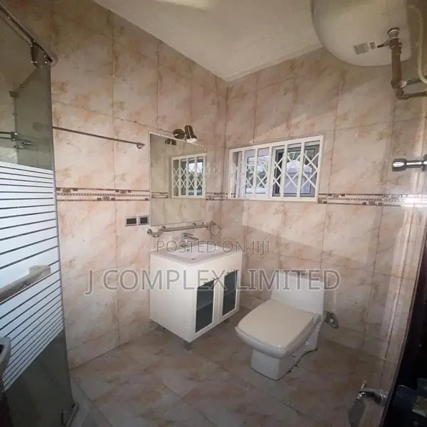 4bdrm House in Airport Residential Area for sale in Airport Residential Area