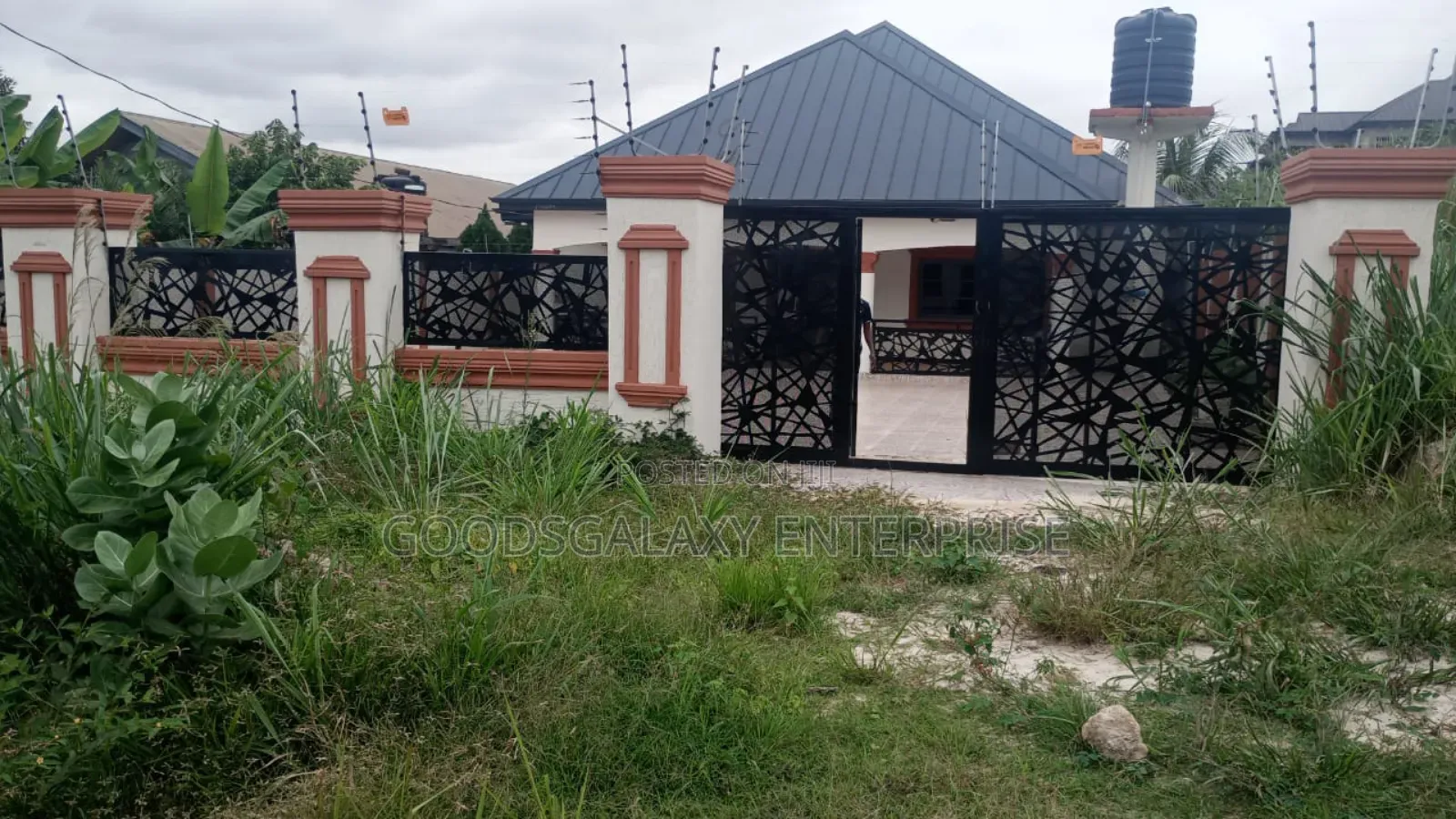 5bdrm House in Kumasi Metropolitan for sale in Kumasi Metropolitan