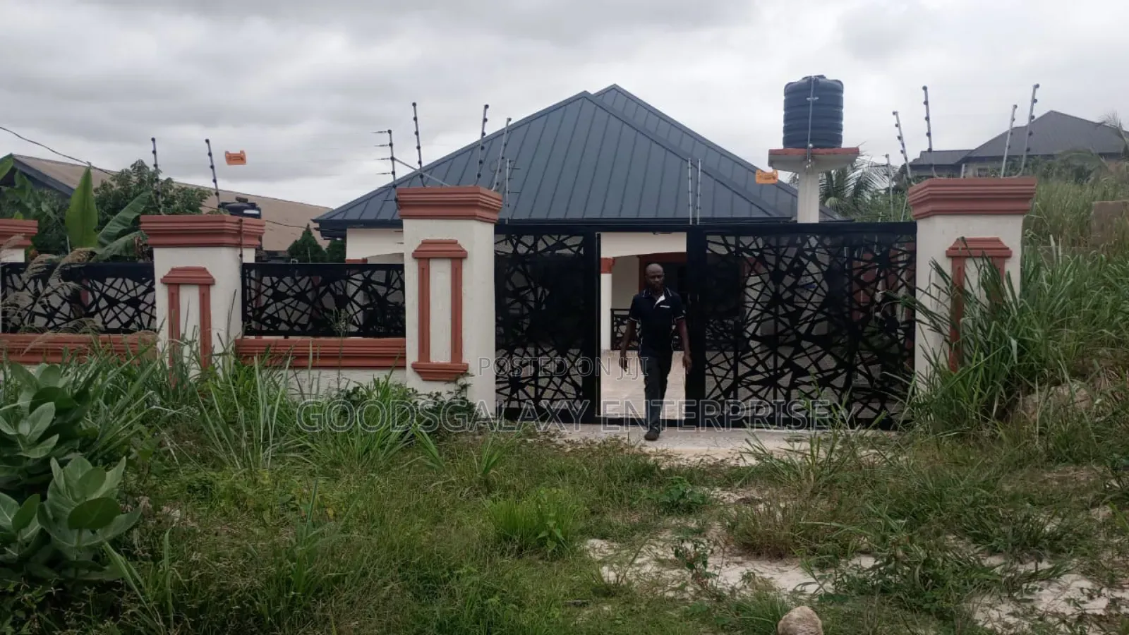 5bdrm House in Kumasi Metropolitan for sale in Kumasi Metropolitan